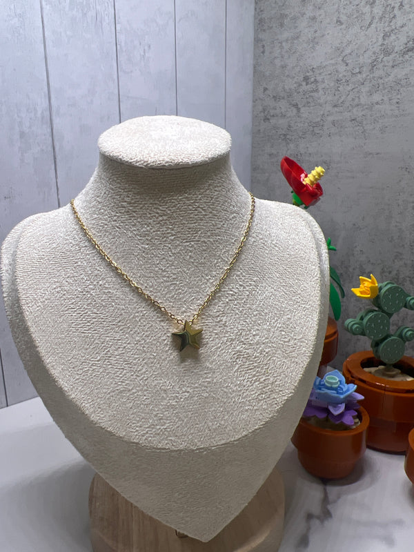 Gold Star neckless