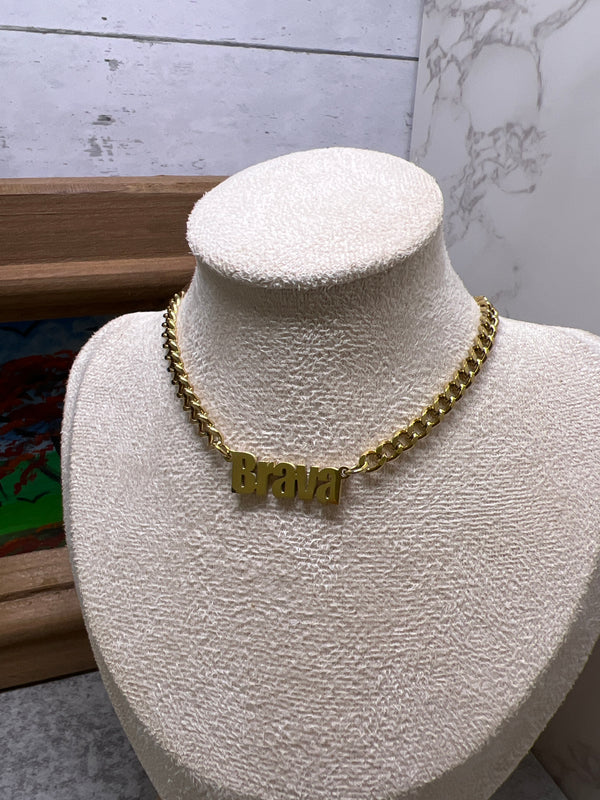 Brava neckless