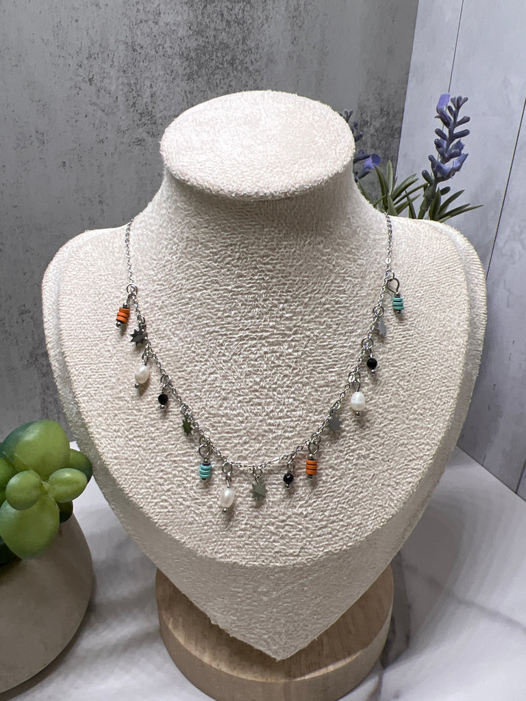 Colors and Pearls necklace silver