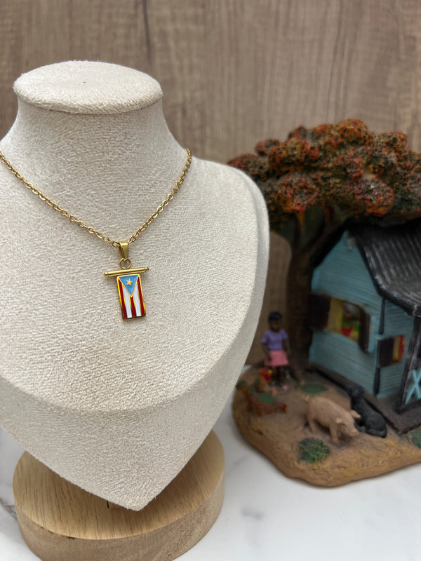 Gloriosa Bandera PR neckless