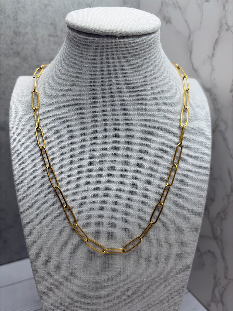 Paper Clip Style chain