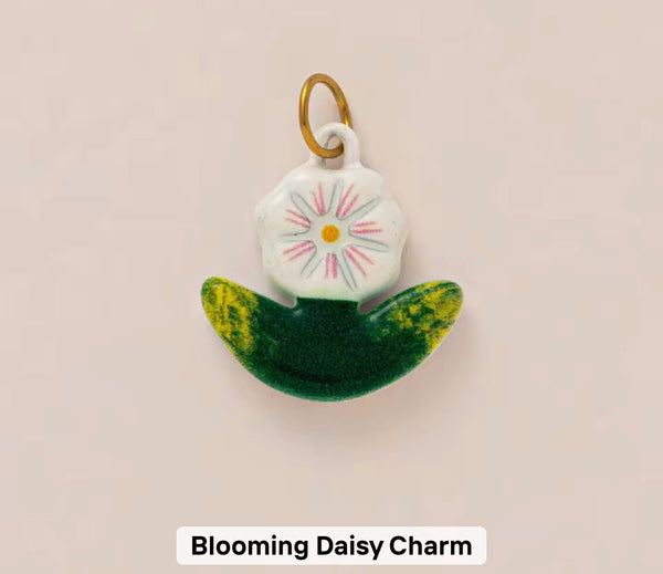 Blooming Daisy charm