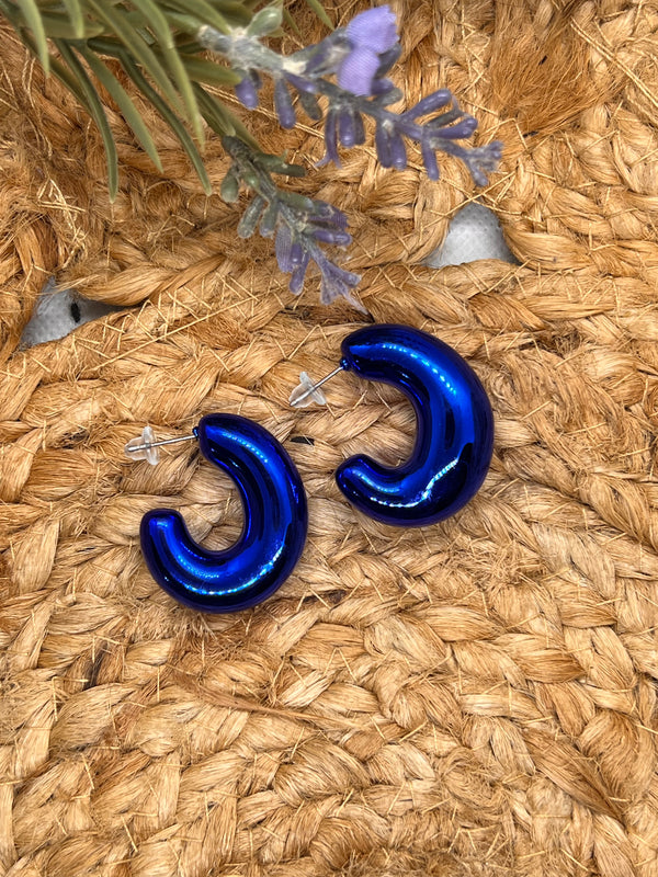 Blue chunky errings